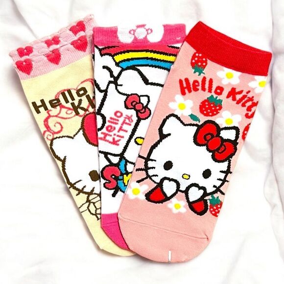 Sanrio Hello Kitty White Yellow Pink Socks Set Of 3 Pairs - Picture 1 of 5